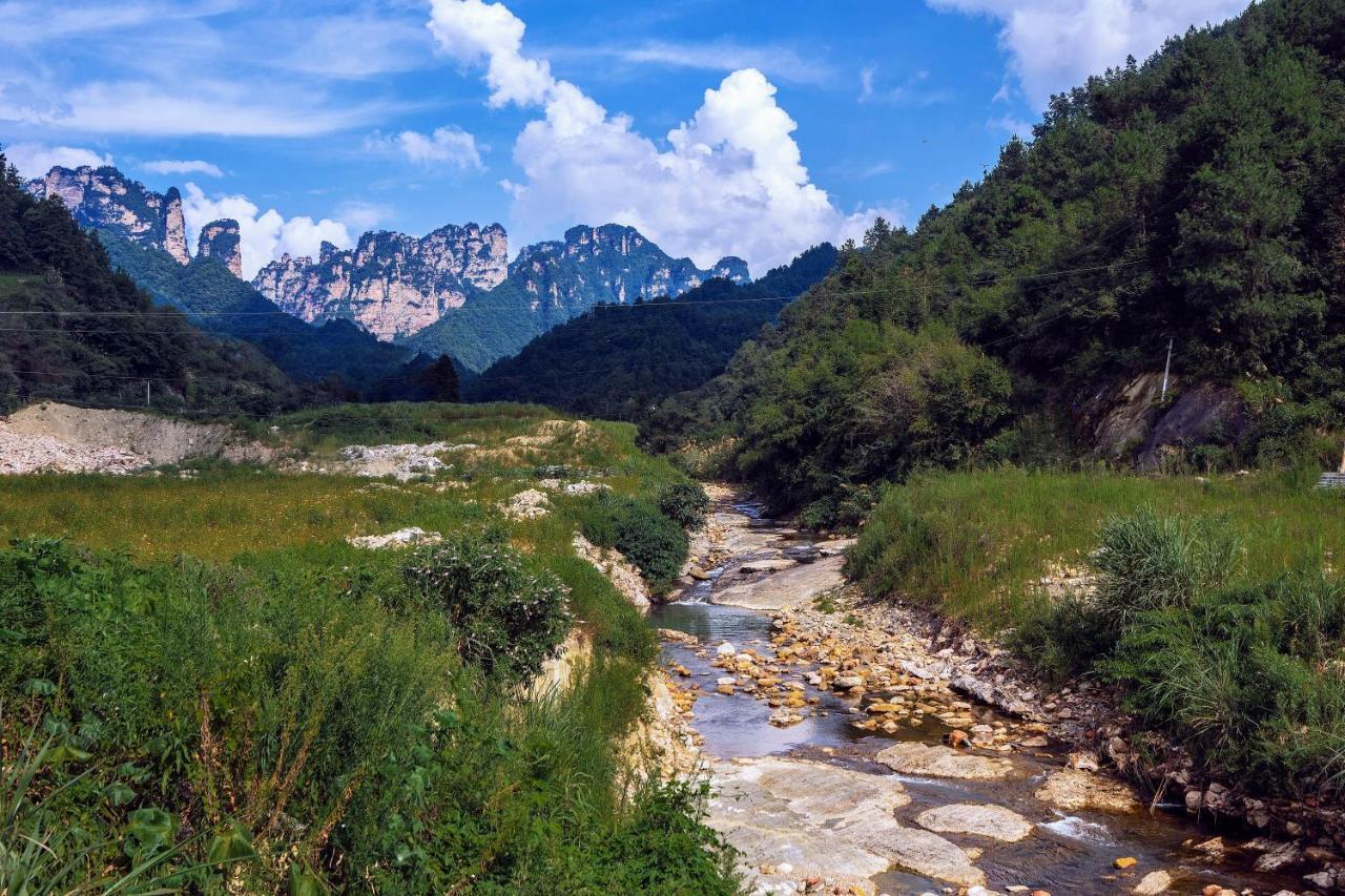 Whispering Mountains Boutique Hotel Жангжиаже Екстериор снимка
